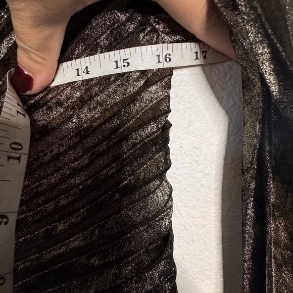 Badgley Mischka Gold Long Sleeve Dress - Picture 13 of 14